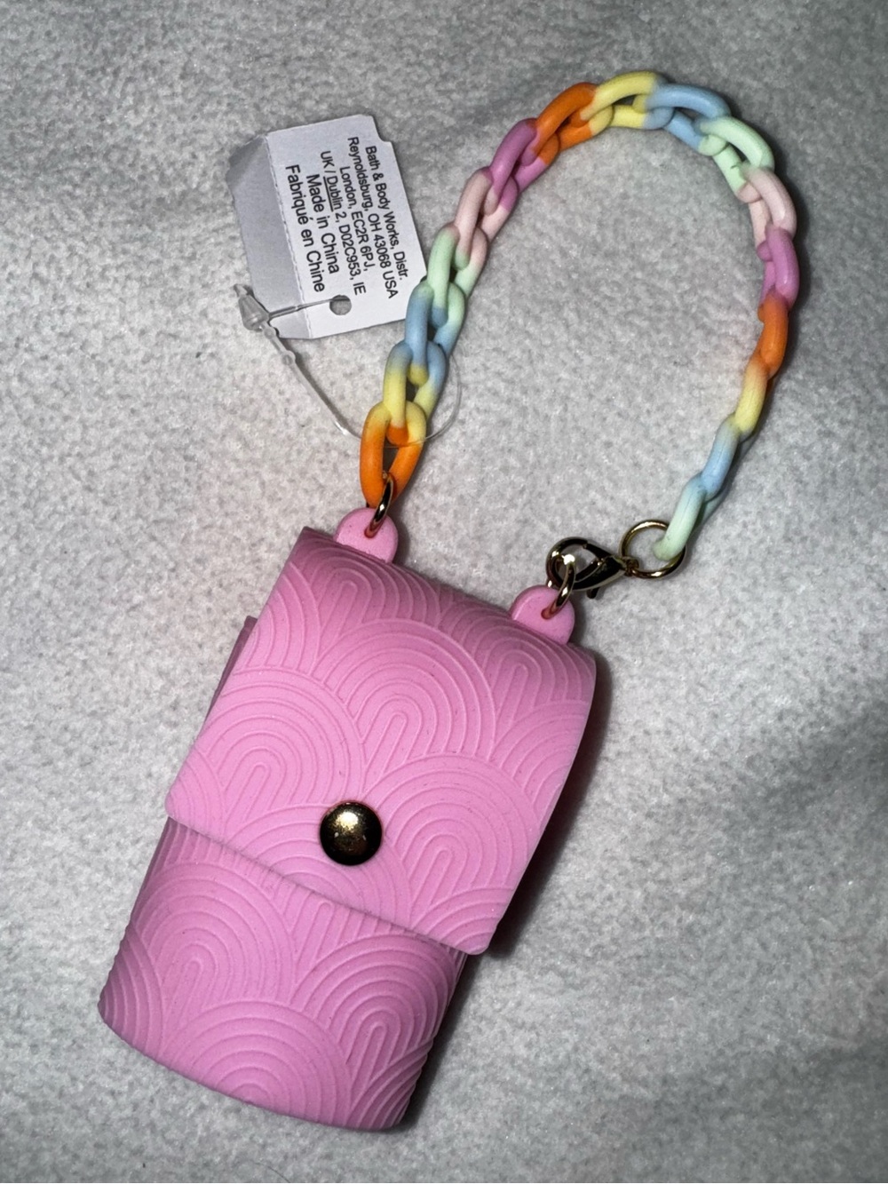 NEW! BATH & BODY WORKS Flexible Rubber Pink Pocketbac Holder w Rainbow Chain NWT